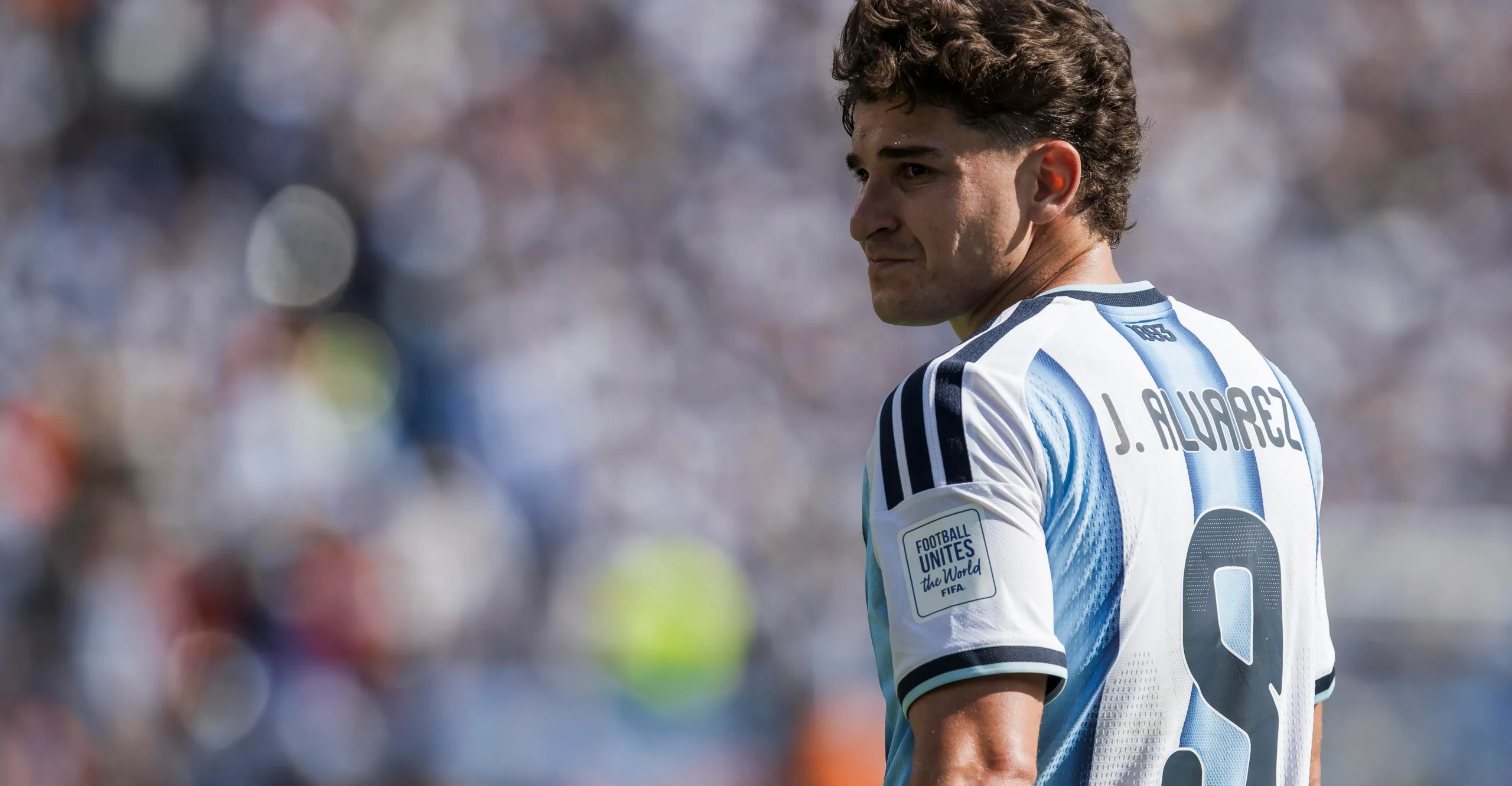 Julian Alvarez Transfer Battle Rocks Atletico